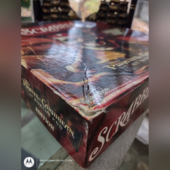 Disney Pirates Of The Caribbean at World’s End Scrabble Board Game - Picture 7 of 8